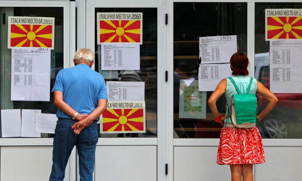 Πρόωρες εκλογές στα Σκόπια: Έκλεισαν οι κάλπες - Τι λένε οι δημοσκοπήσεις